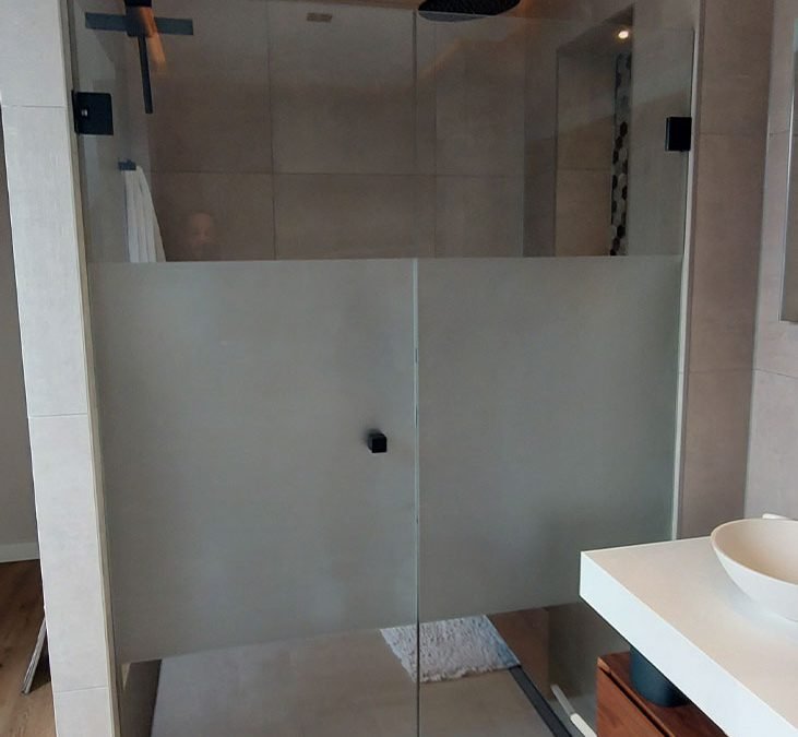 Douchewand Toulouse gezandstraald